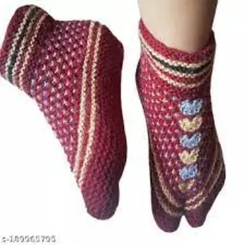 HANDMADE SOCKS WOOLEN SOCKS